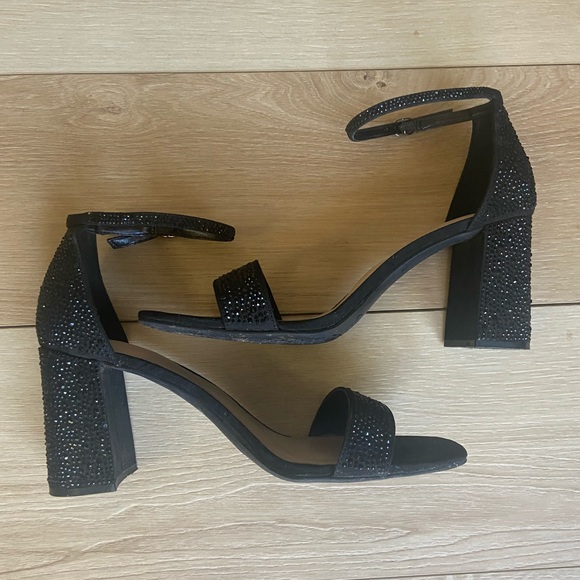 Black Block Heels - Picture 3 of 6